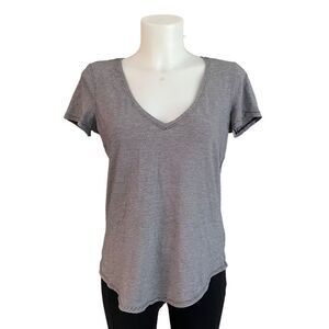 Lululemon‎ Striped black White deep v neckline short sleeve tee size 4